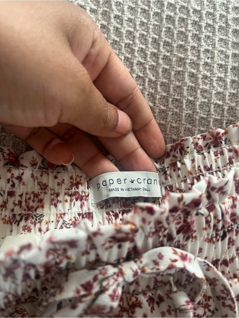 Paper Crane Cream Mini Skirt with Burgundy Floral Print - Picture 4 of 7